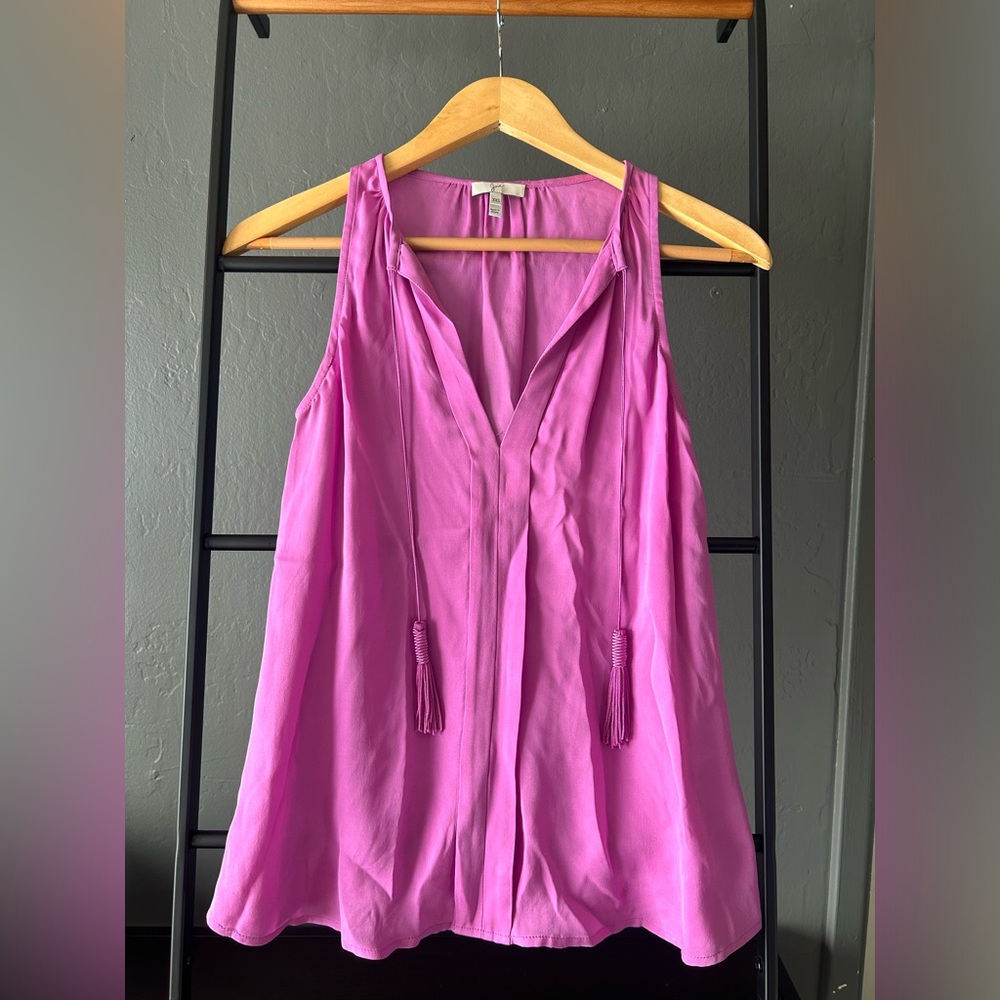 Joie 100% silk pink v neck tank top with front tassel ties